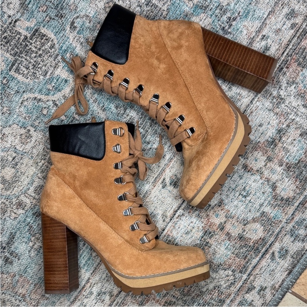 Steve Madden Tan Lace-Up Heeled Boots
